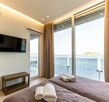 New Modern Apartment in Tolo